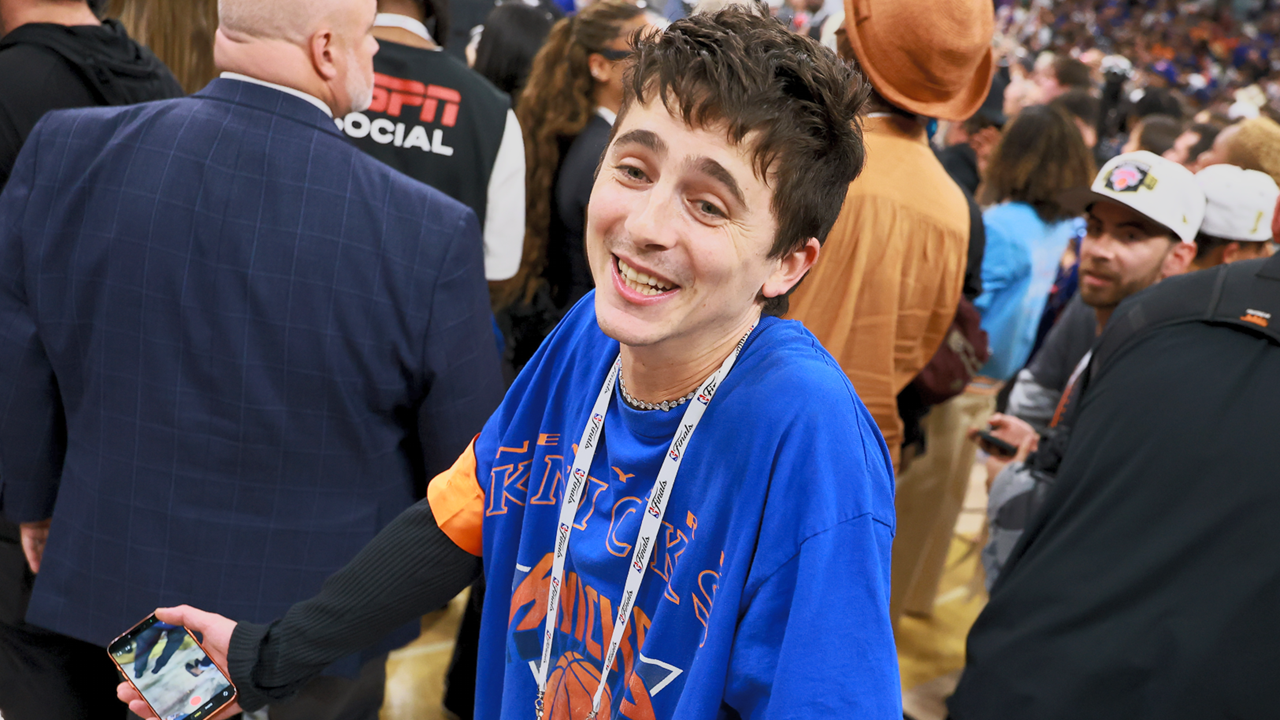 Timothée Chalamet Celebrates Knicks' NBA Championship Win Over Oscars