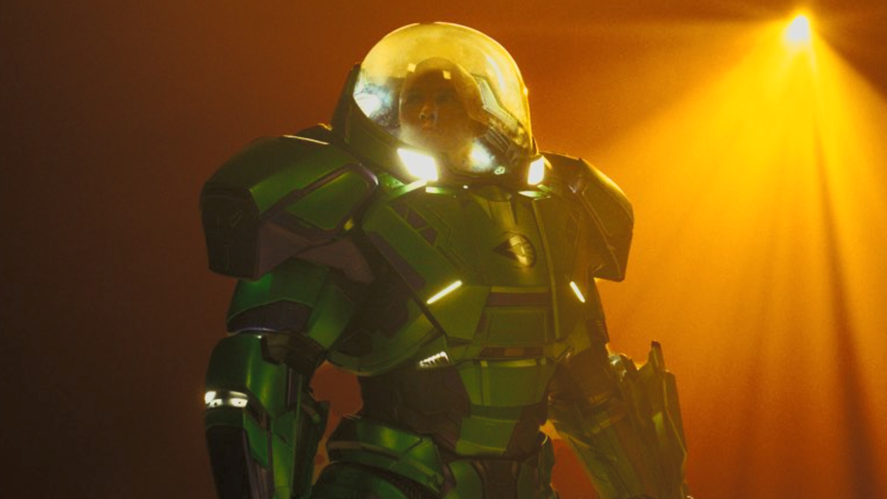 First Look at Lex Luthor in Full Body Armor for Superman Sequel post image