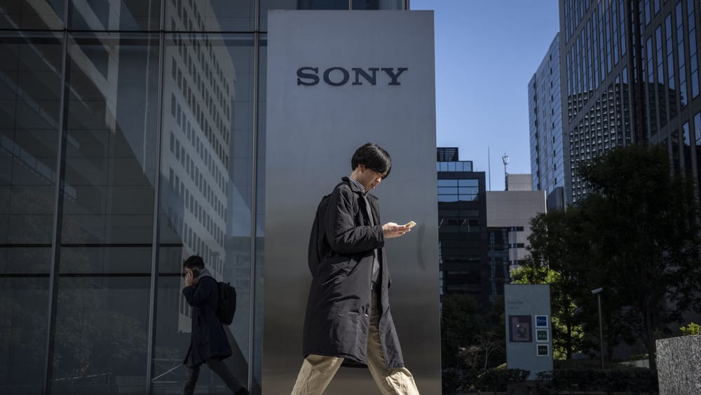 Petition Urges Sony to Keep Physical Games Amid Disc Ditching post image